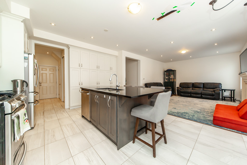 183-beaveridge-ave-oakville-18