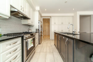 183-beaveridge-ave-oakville-20