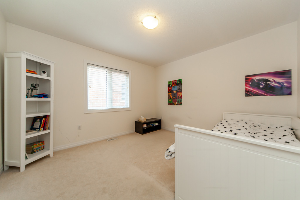 183-beaveridge-ave-oakville-43