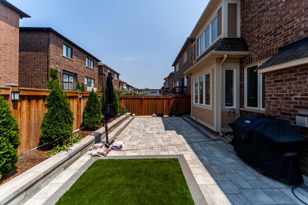 183-beaveridge-ave-oakville-47