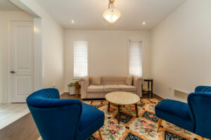 183-beaveridge-ave-oakville-7