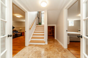 2-orsi-st-everett-s2-34