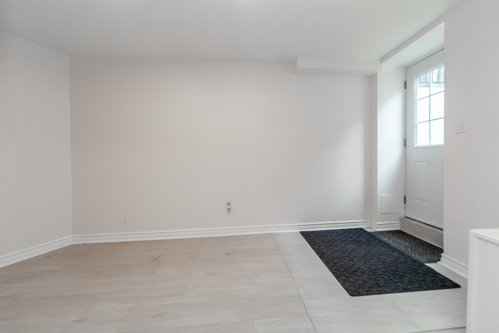 22-branstone-dr-whitby-lower-level-21