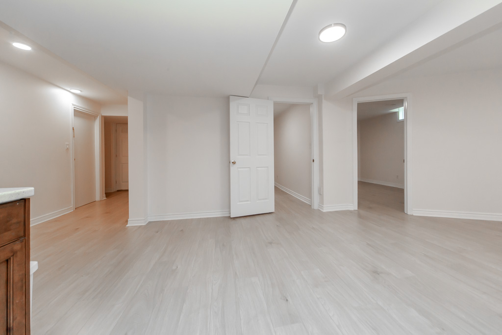 22-branstone-dr-whitby-lower-level-22