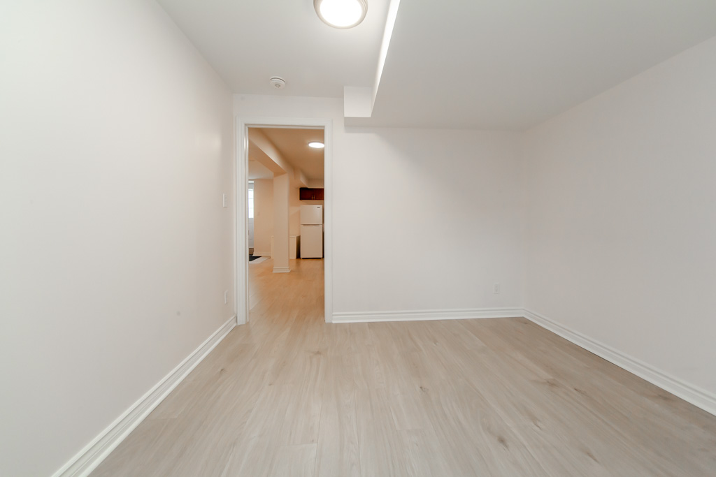 22-branstone-dr-whitby-lower-level-31