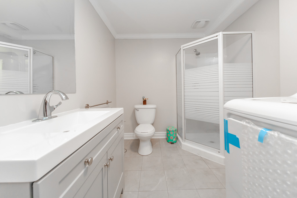 22-branstone-dr-whitby-lower-level-40