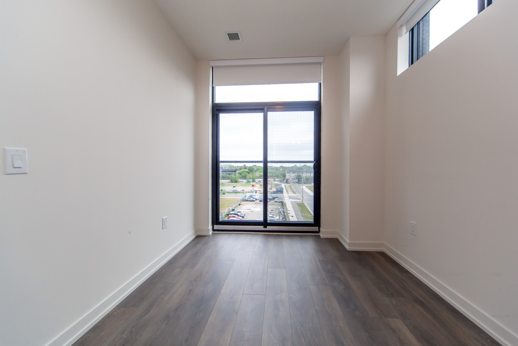 510-181-sterling-rd-toronto-25