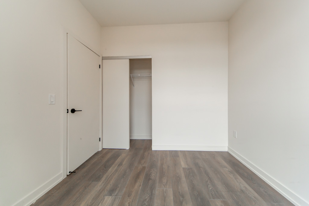 510-181-sterling-rd-toronto-33