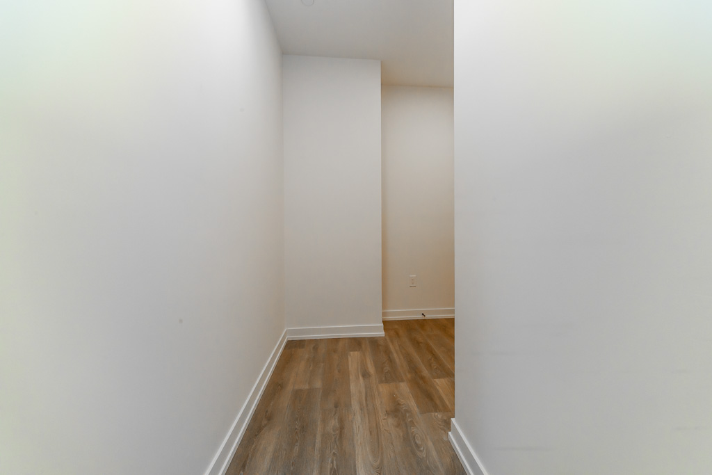 510-181-sterling-rd-toronto-36