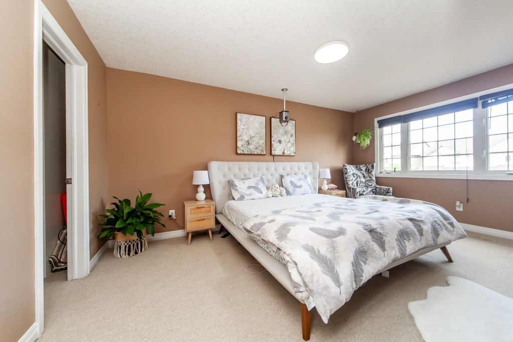 55-rockcliffe-dr-kitchener-v3-28