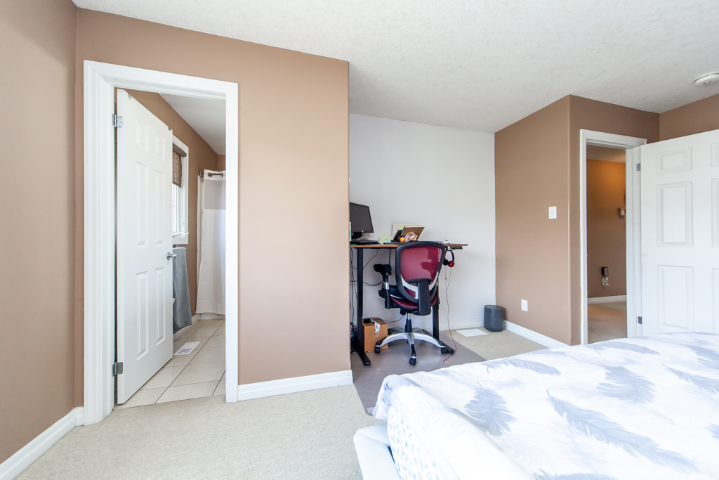 55-rockcliffe-dr-kitchener-v3-32