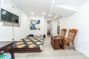 55-rockcliffe-dr-kitchener-v3-44