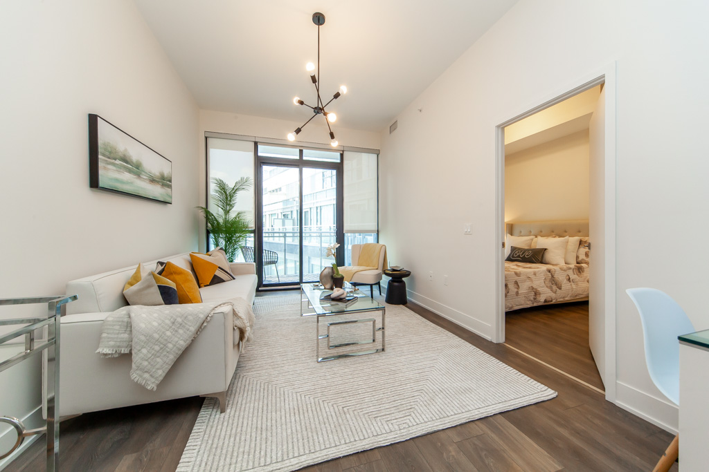 606-2908-highway-7-vaughan-13