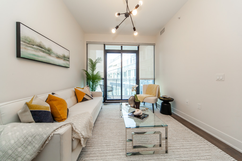 606-2908-highway-7-vaughan-14