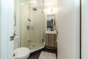 606-2908-highway-7-vaughan-29