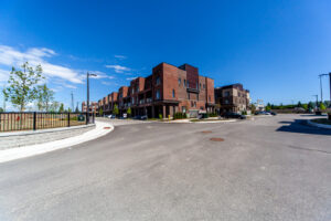105-1865-pickering-parkway-pickering-2