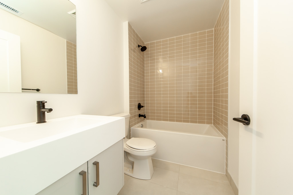 1511-280-dundas-st-w-toronto-28