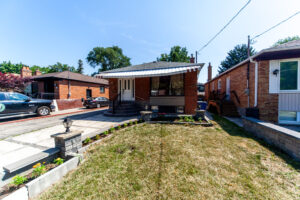 28-stevenharris-dr-etobicoke-4
