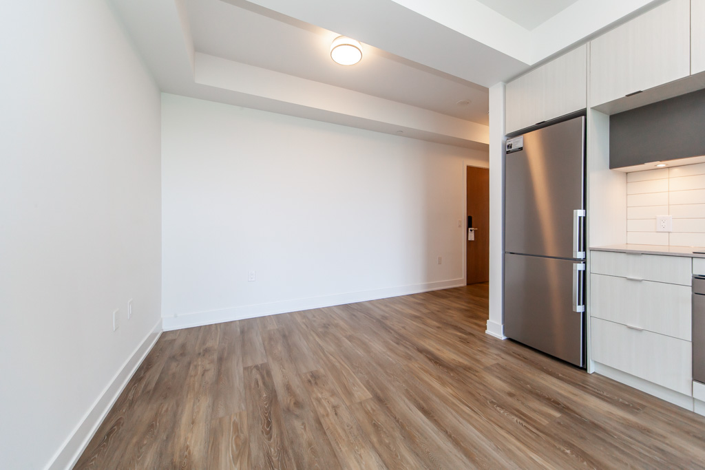 2924-585-bloor-st-e-toronto-20