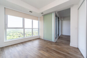 2924-585-bloor-st-e-toronto-31