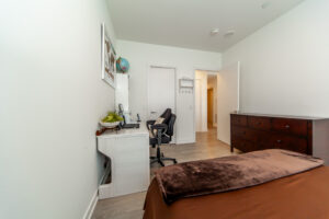 502-1-grandview-ave-thornhill-28