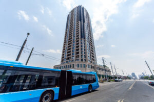 502-1-grandview-ave-thornhill-3