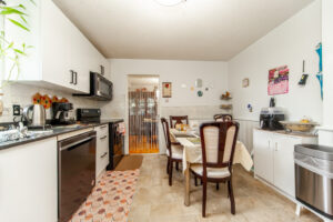 619-willow-st-shelburne-15