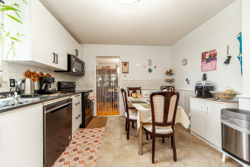 619-willow-st-shelburne-15