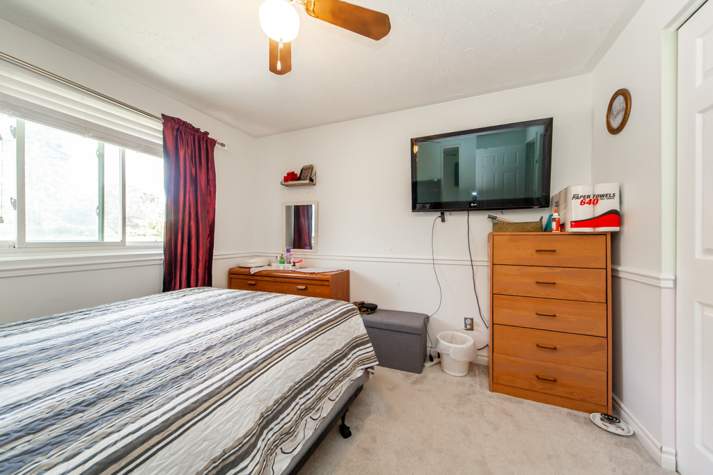 619-willow-st-shelburne-28