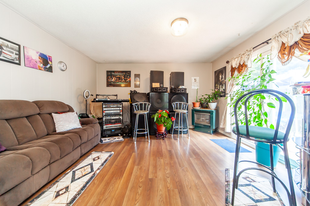 619-willow-st-shelburne-32