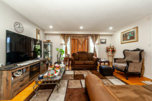 619-willow-st-shelburne-9