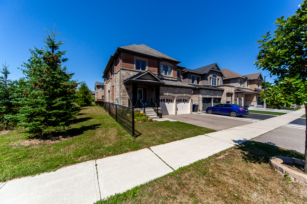 70-prairie-creek-dr-brampton-1