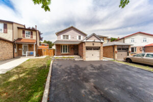 79-mcknight-dr-scarborough-2