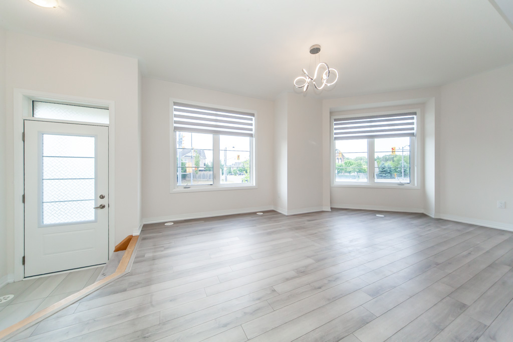 1-carneros-way-markham-15