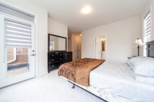 1-carneros-way-markham-33