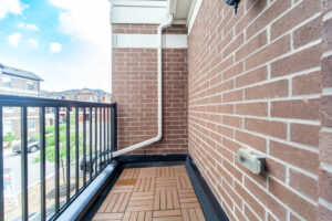 1-carneros-way-markham-34