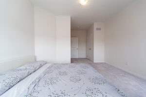 1-carneros-way-markham-41