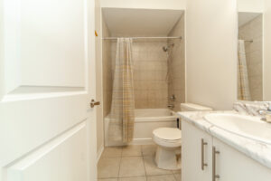 1-carneros-way-markham-50