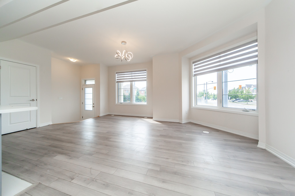 1-carneros-way-markham-9