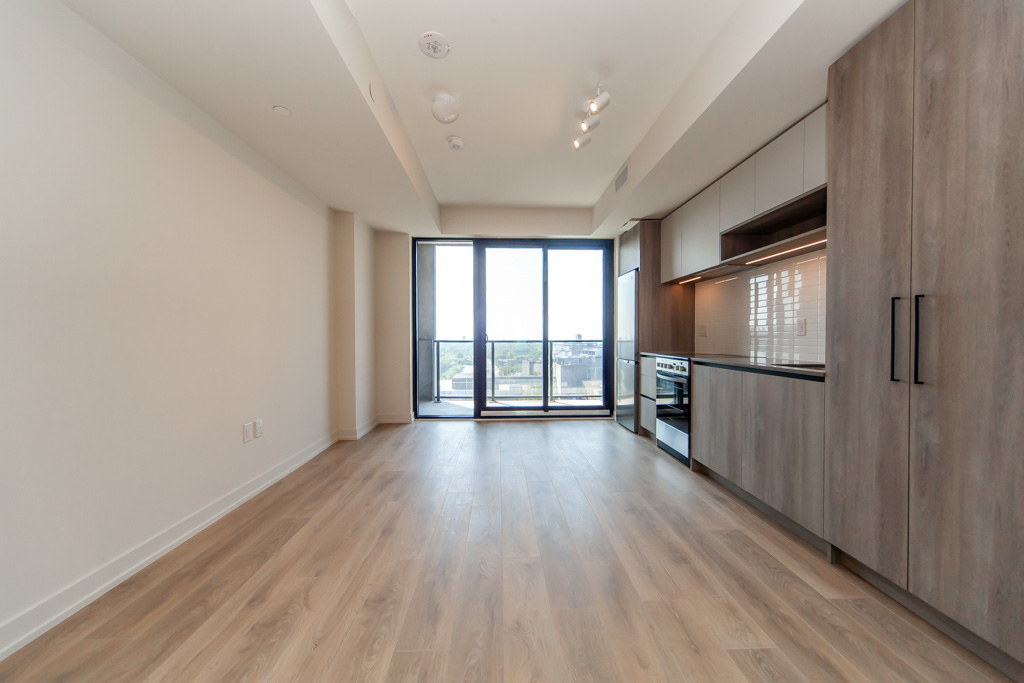 1206-181-sterling-rd-toronto-17