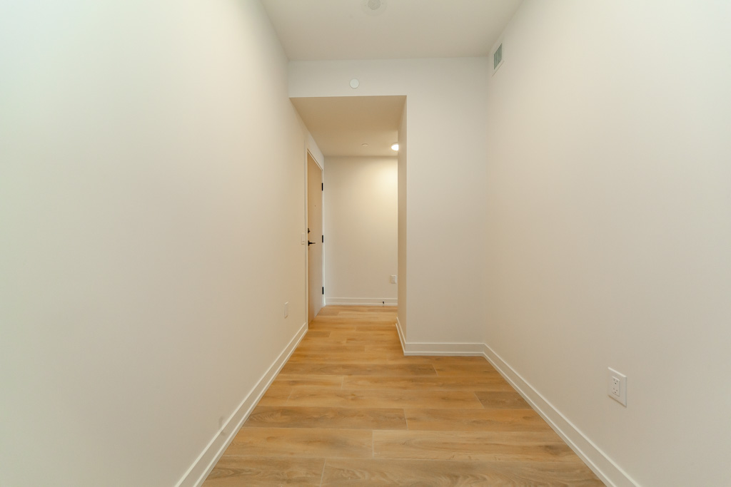 1206-181-sterling-rd-toronto-33