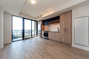 1406-181-sterling-rd-toronto-11
