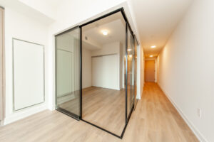 1406-181-sterling-rd-toronto-18