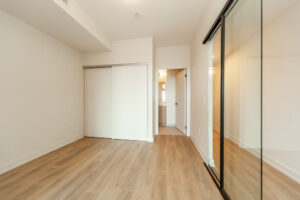 1406-181-sterling-rd-toronto-19