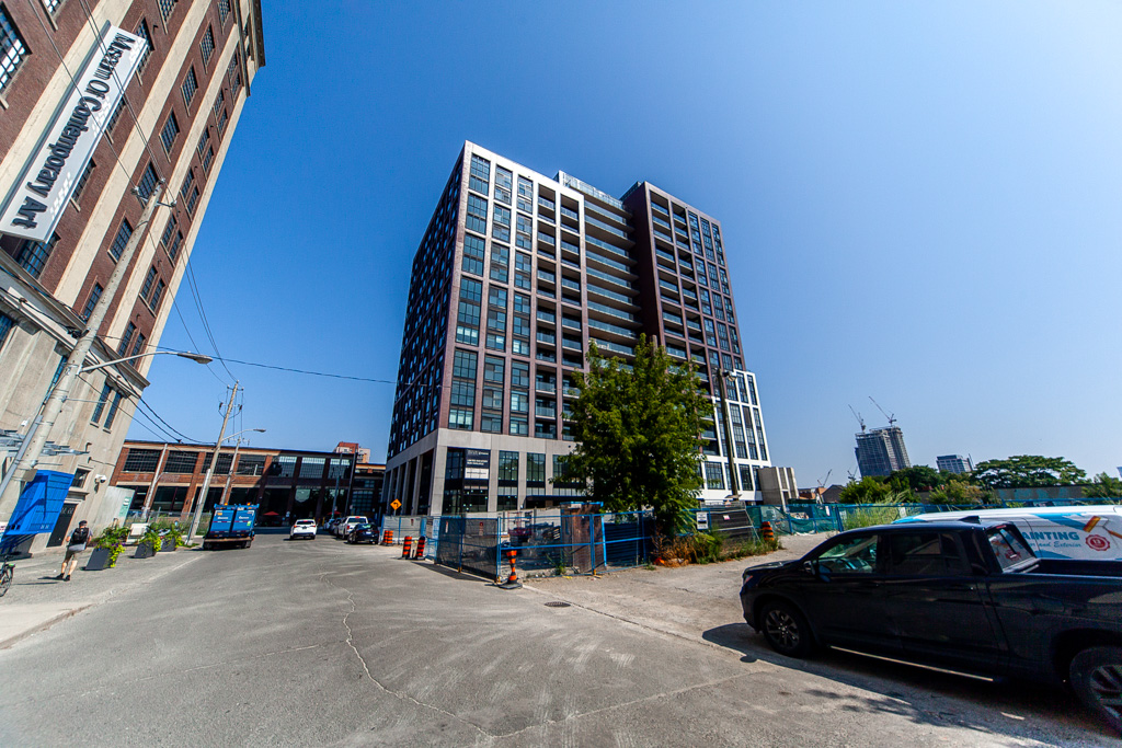 1406-181-sterling-rd-toronto-3