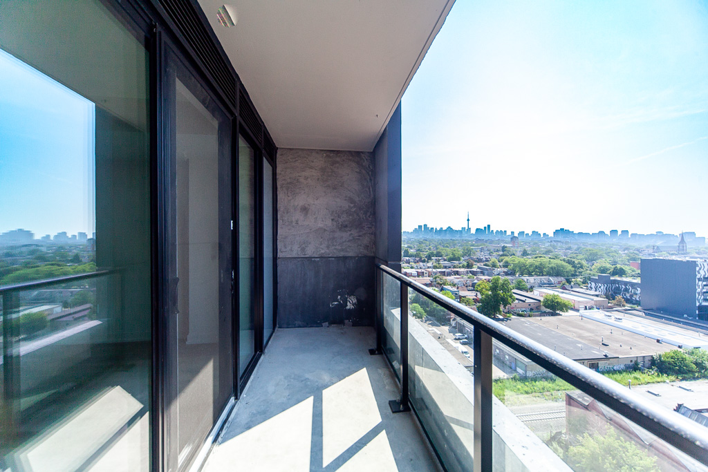 1406-181-sterling-rd-toronto-33