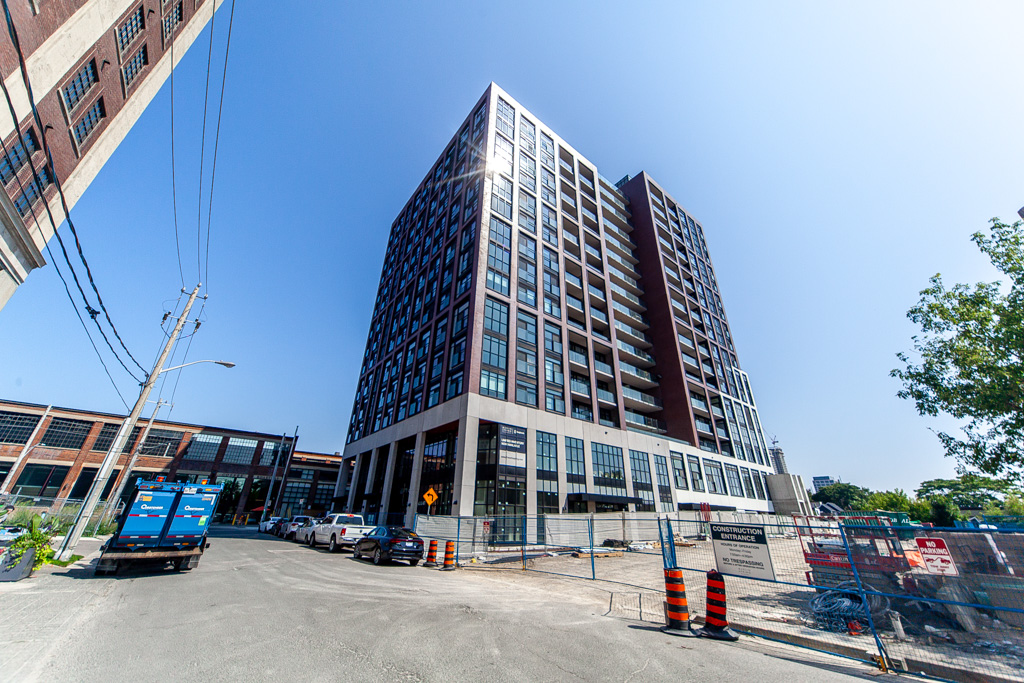 1406-181-sterling-rd-toronto-4
