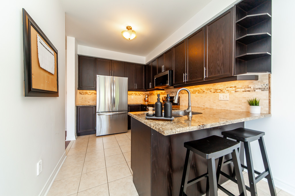 20-worthview-dr-vaughan-17