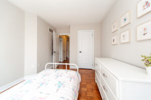 20-worthview-dr-vaughan-34