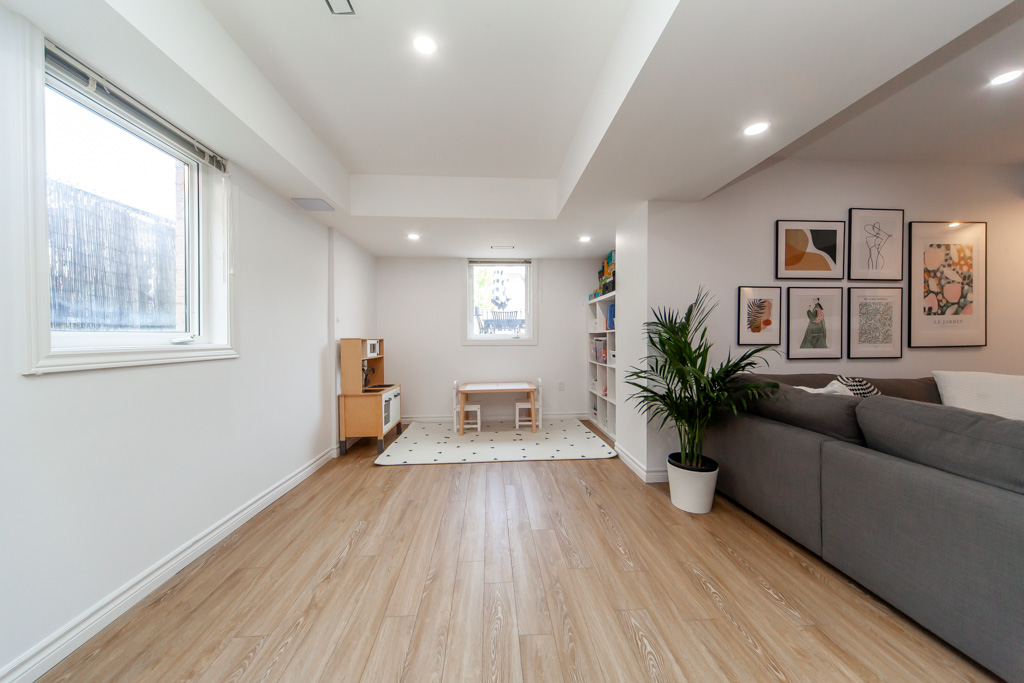 20-worthview-dr-vaughan-40